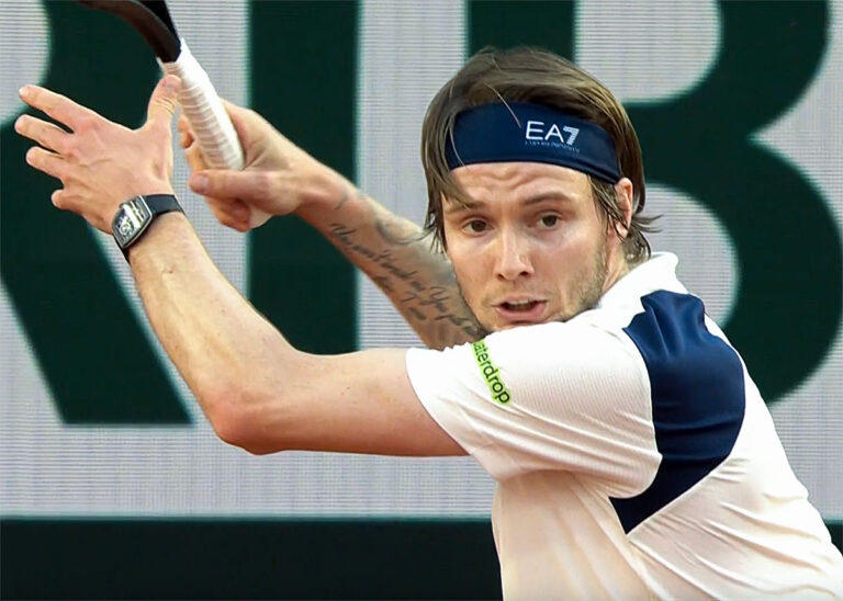 Τέλος το Roland Garros για τον Ντρέιπερ, ηττήθηκε στα προημιτελικά από τον Μπούμπλικ