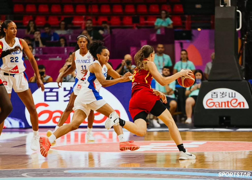 Eurobasket Γυναικών: Στον τελικό η Ισπανία με 65-64 τη Γαλλία