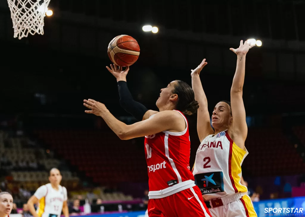 EuroBasket Γυναικών: Ισπανία - Τσεχία 88-81