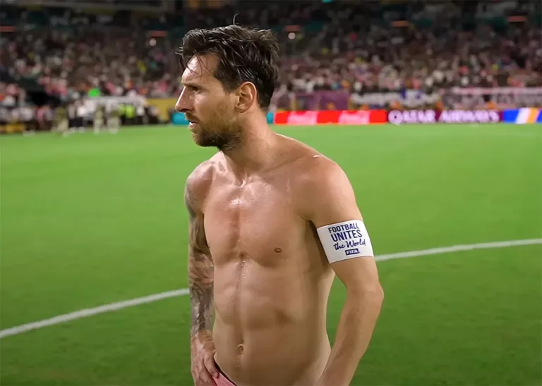 Ιμπραΐμοβιτς: «Οι συμπαίκτες του Μέσι τρέχουν λες και κουβαλούν σακιά με τσιμέντο»