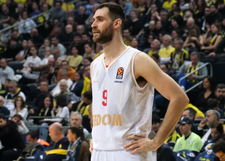 Επιστρέφει στην Τουρκία για λογαριασμό της Εφές o Παπαγιάννης