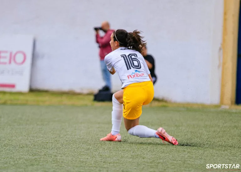 Συνεχίζει στον ΟΦΗ για μια ακόμη χρονιά η Πατερνά.