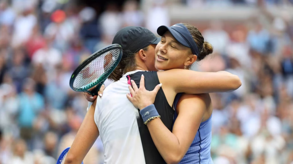 US Open: Εκτός ημιτελικών η Σβιόντεκ, πρόκριση για Ανισίμοβα