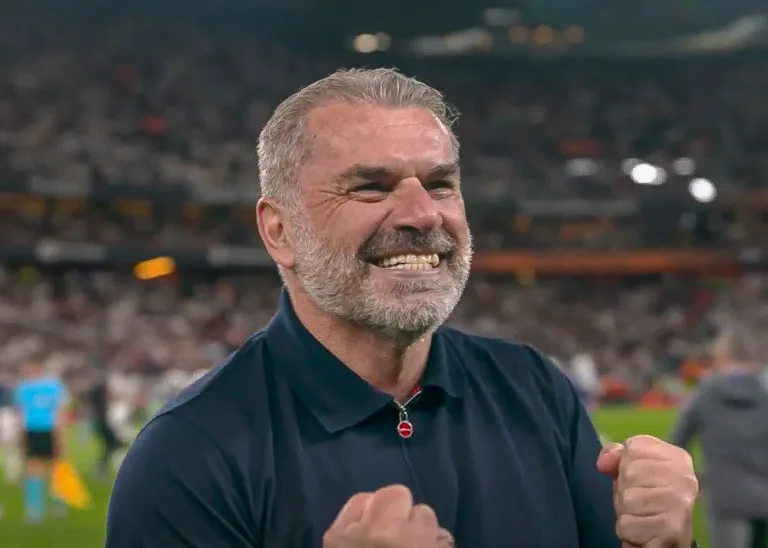 Ο Άγγελος Ποστέκογλου νέος προπονητής της Νότιγχαμ Φόρεστ μετά την αποχώρηση του Νούνο