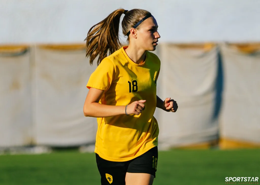 Μούγιου, Αργυρίου και Τζούρτζεβιτς πρωταγωνίστησαν στη νίκη της Εθνικής Νεανίδων