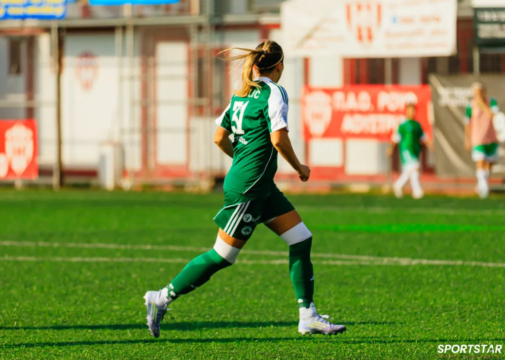 ΠΑΝΑΘΗΝΑΪΚΟΣ - ΒΟΛΟΣ 2004 ΠΡΩΤΑΘΛΗΜΑ ΠΟΔΟΣΦΑΙΡΟΥ ΓΥΝΑΙΚΩΝ