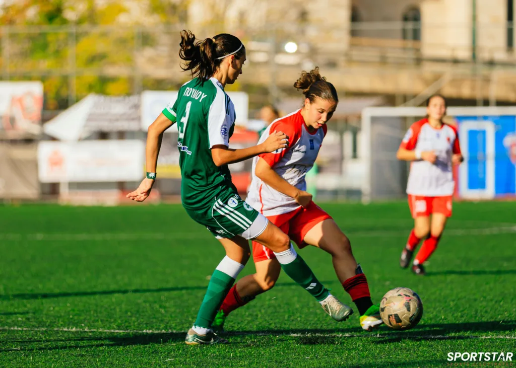 ΠΑΝΑΘΗΝΑΪΚΟΣ - ΒΟΛΟΣ 2004 ΠΡΩΤΑΘΛΗΜΑ ΠΟΔΟΣΦΑΙΡΟΥ ΓΥΝΑΙΚΩΝ