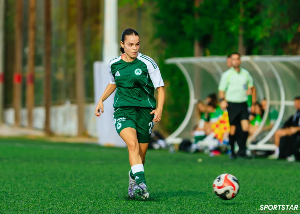 ΠΑΝΑΘΗΝΑΪΚΟΣ - ΒΟΛΟΣ 2004 ΠΡΩΤΑΘΛΗΜΑ ΠΟΔΟΣΦΑΙΡΟΥ ΓΥΝΑΙΚΩΝ