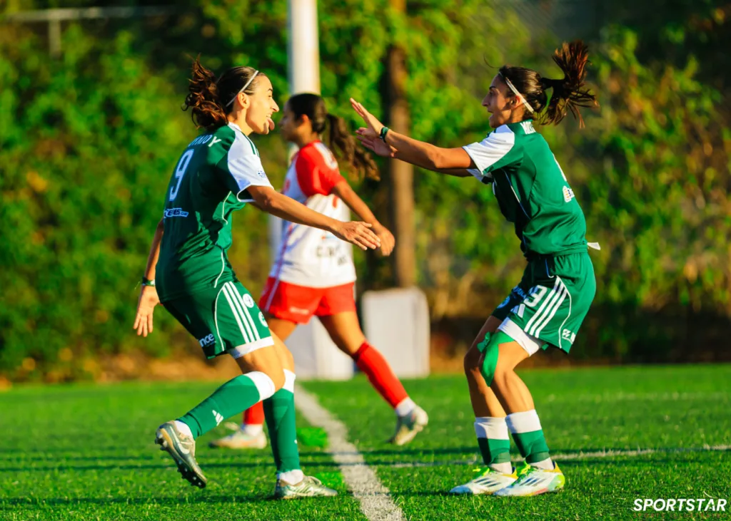 ΠΑΝΑΘΗΝΑΪΚΟΣ - ΒΟΛΟΣ 2004 ΠΡΩΤΑΘΛΗΜΑ ΠΟΔΟΣΦΑΙΡΟΥ ΓΥΝΑΙΚΩΝ