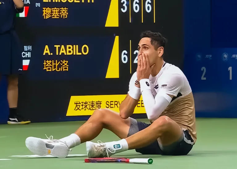 Αλεχάντρο Ταμπίλο: «Είναι τρελό να σκέφτομαι ότι είμαι 2-0 απέναντι στον Τζόκοβιτς»