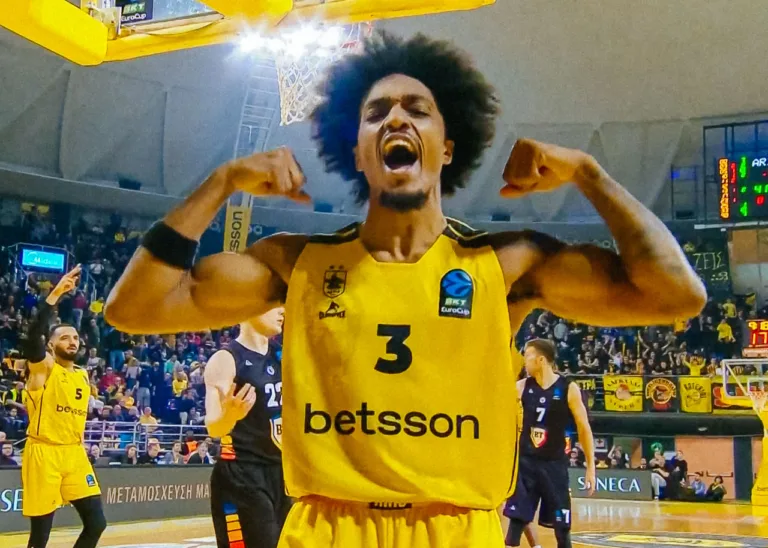 Ο Άρης λύγισε στο τέλος και ηττήθηκε από την Cluj στο Nick Galis Hall