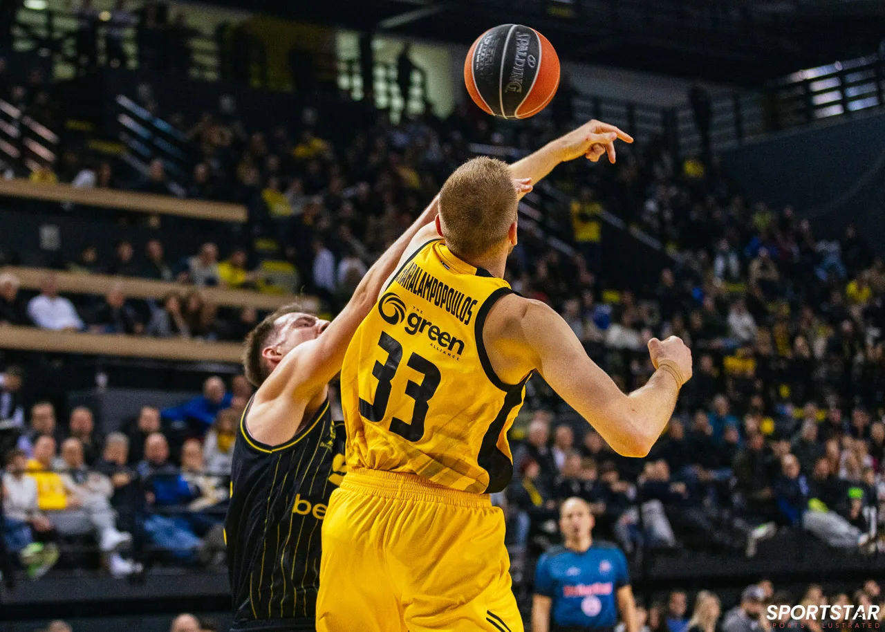 ΑΕΚ – Άρης 102-99: Η Ένωση επέζησε στα δύσκολα και τελικά πέρασε με υπογραφή Χαραλαμπόπουλου