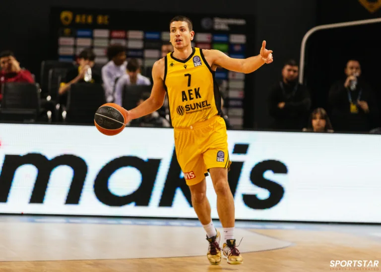 Η ΑΕΚ άντεξε, πάτησε γκάζι στο τέλος και λύγισε τον μαχητικό Κολοσσό