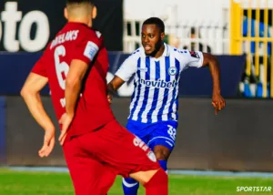 ΑΕΛ – Ατρόμητος 0-1: Νικηφόρο πέρασμα των Περιστεριωτών από τη Λάρισα με χρυσό σκόρερ τον Μπάκου