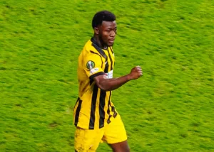 Άλωσε την Σαμσούντα, και μένει πρώτη στην διεκδίκηση του Conference League η ΑΕΚ