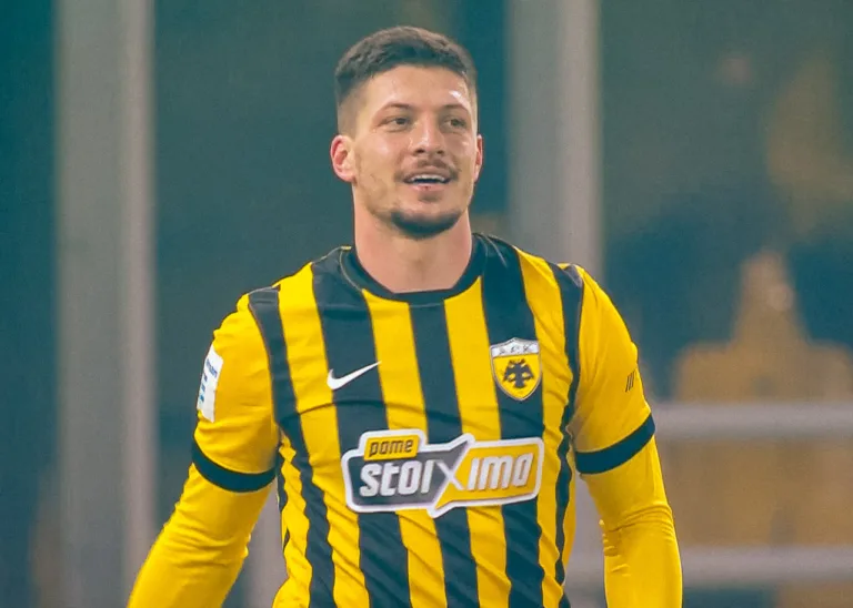 Τετράσφαιρη ΑΕΚ, ντέρμπι με ρεκόρ Γιόβιτς