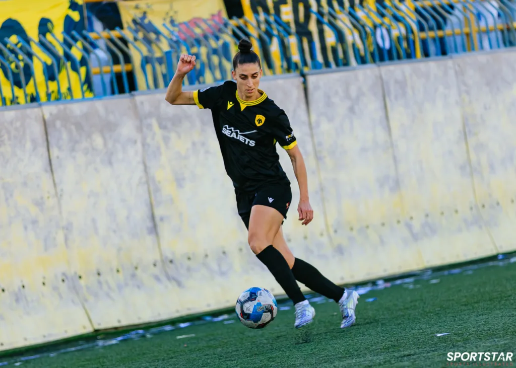 ΑΕΚ - Βόλος 2004 για τη 13η αγωνιστική του Πρωταθλήματος Α’ Εθνικής ποδοσφαίρου γυναικών