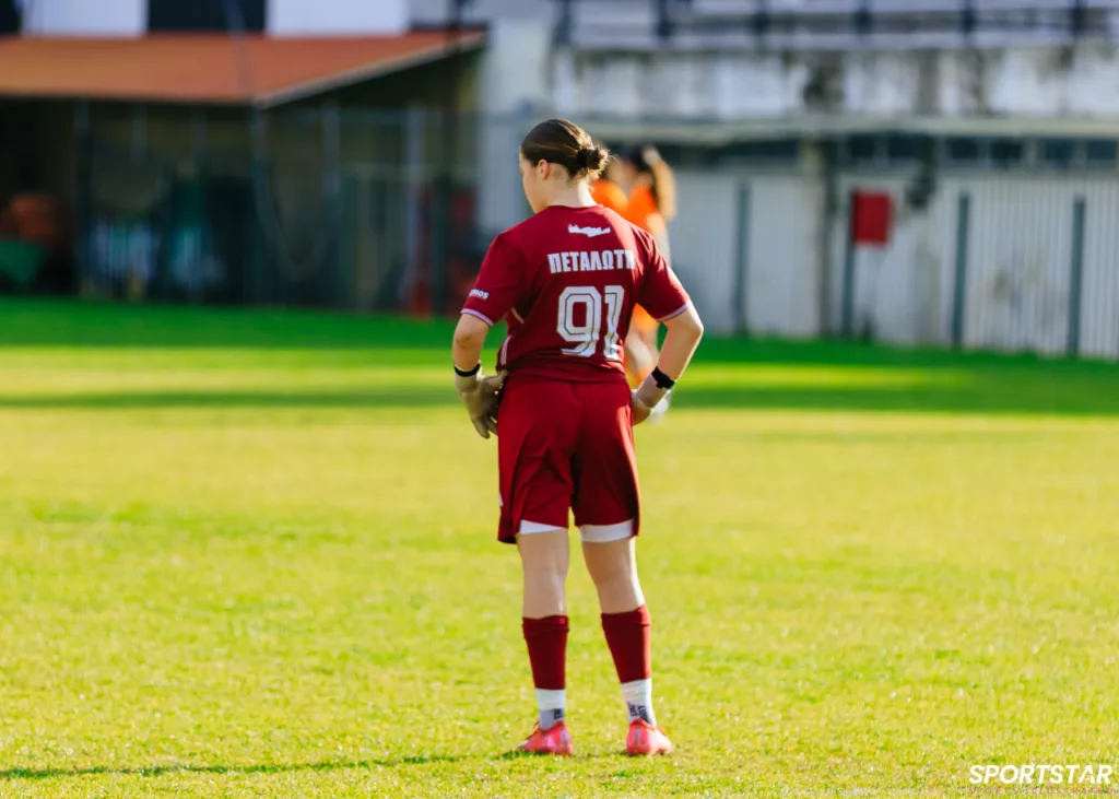 Η Ραφαέλα Πεταλωτή στο ντεμπούτο της με την ομάδα του ΟΦΗ