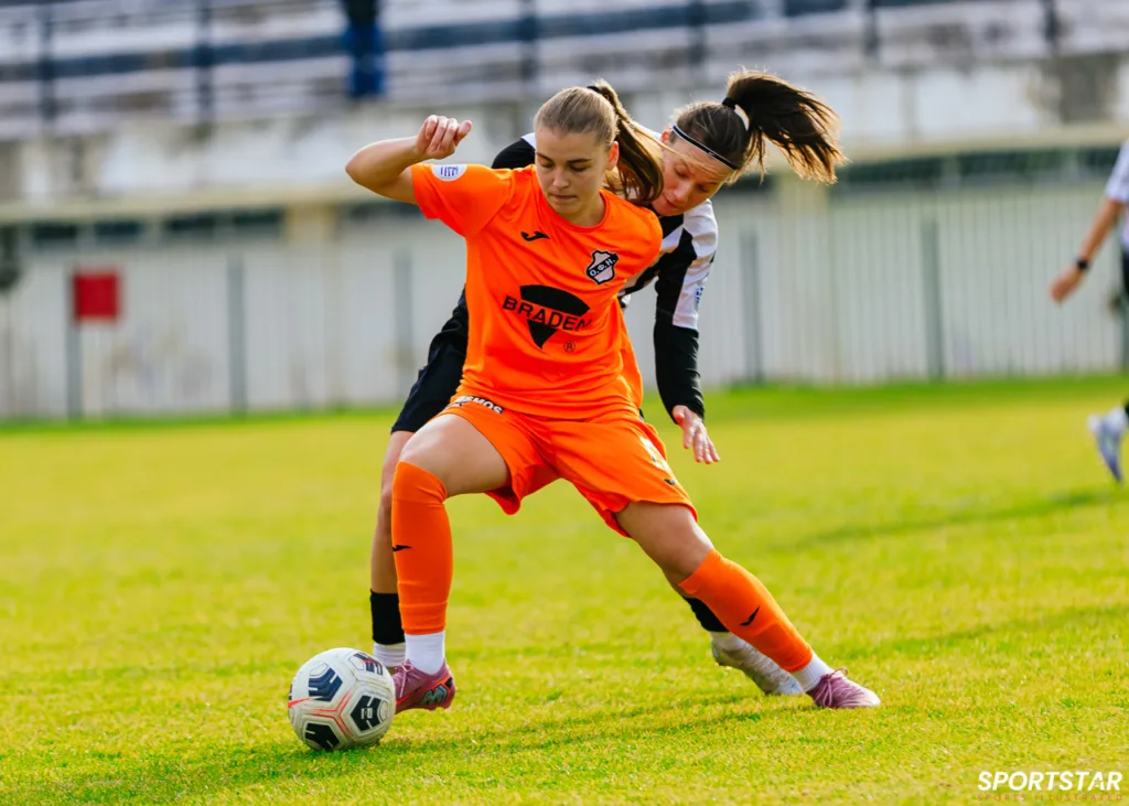 Η Γκριζέλντα Τσέλα στον αγώνα Αγία Παρασκευή - ΟΦΗ