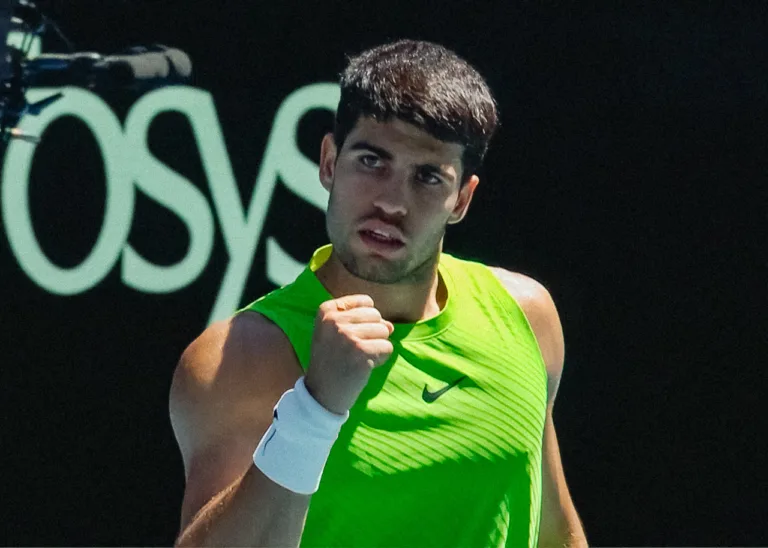 Αλκαράθ – Χάνφμαν 3-0: «Έσπασε» την αντίσταση στο 1ο σετ και πέρασε στον 3ο γύρο ο Ισπανός