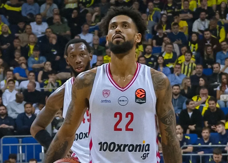 Φενέρμπαχτσε – Ολυμπιακός 88-80: Χωρίς λύσεις στο τελευταίο δεκάλεπτο οι «ερυθρόλευκοι»