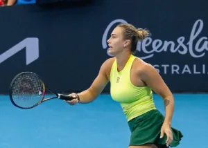 Η Αρίνα Σαμπαλένκα στον προημιτελικό αγώνα του Brisbane International