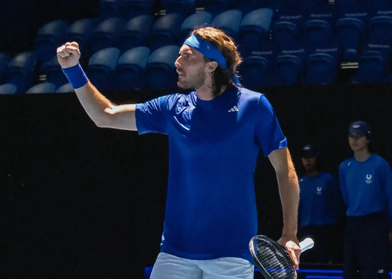 United Cup: Ο Τσιτσιπάς κράτησε ζωντανή την Ελλάδα, ήττα της Σάκκαρη από τη Γκοφ