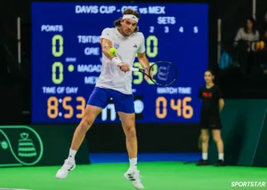 Davis Cup, Ελλάδα – Μεξικό: Ο Τσιτσιπάς 2-0 τον Μαγκαντάν και ισοφάρισε το tie