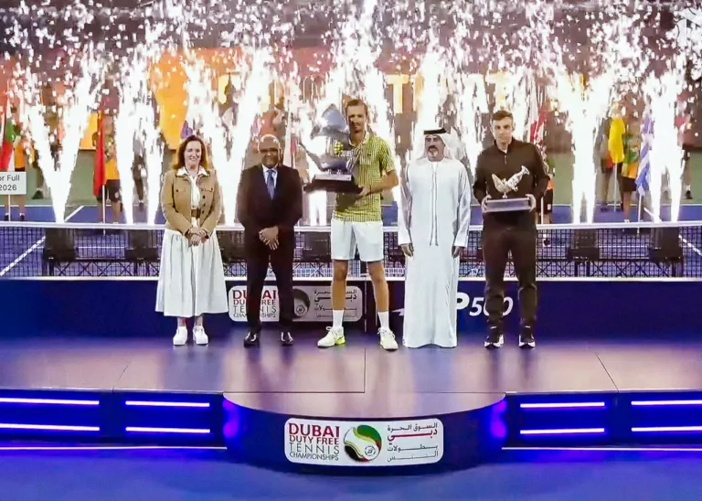 Μεντβέντεφ: Κατέκτησε το Dubai Open μετά την απόσυρση του Γκρίκσπουρ