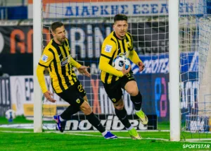 Η ΑΕΚ έκοψε πρώτη το νήμα, «γκέλα» Ολυμπιακού και ανατροπή-σοκ για ΠΑΟΚ στο Βόλο