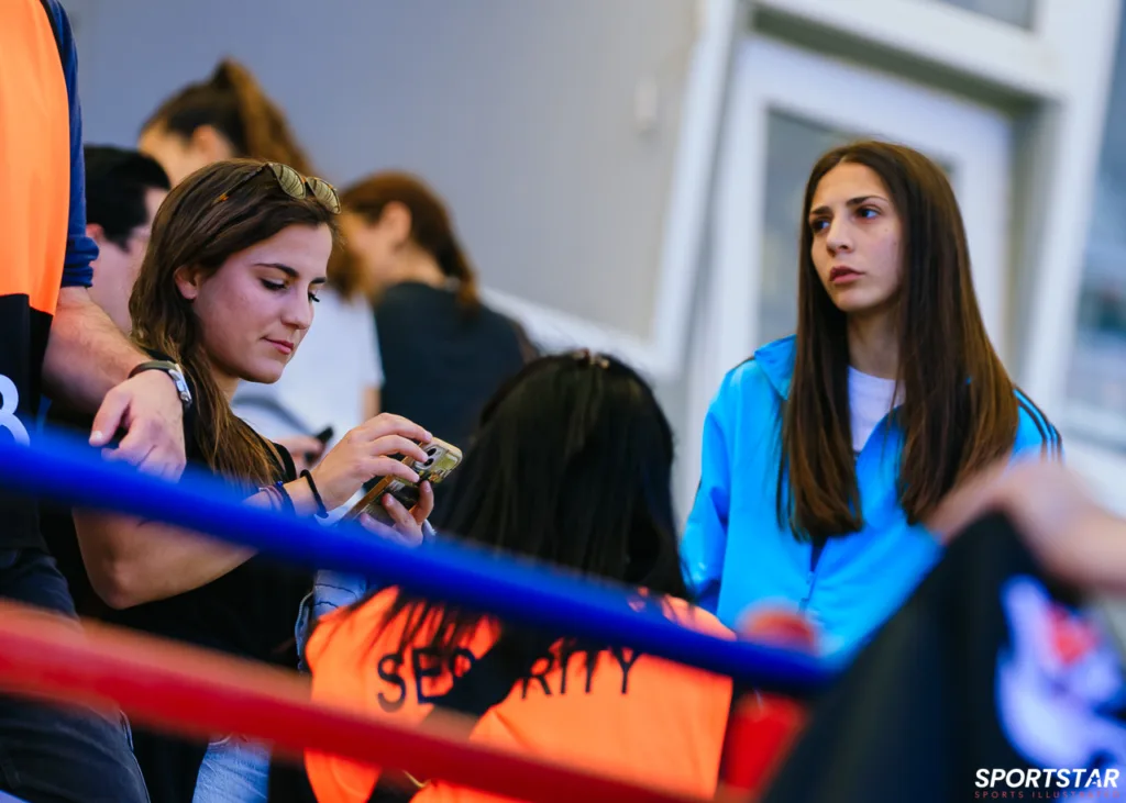 Καπνίση και Γεωργίου στις εξέδρες στο Ελλάδα – Μολδαβία