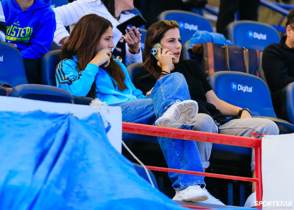 Καπνίση και Γεωργίου στις εξέδρες στο Ελλάδα – Μολδαβία