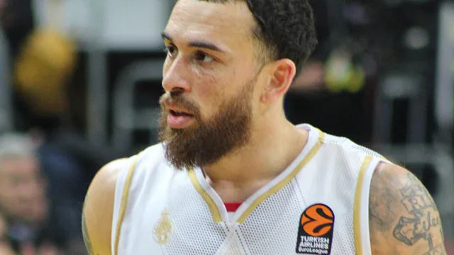 Μονακό – Μπαρτσελόνα: Ο Ολυμπιακός μαθαίνει σήμερα τον αντίπαλό του στα playoffs της EuroLeague – Πού θα δείτε το ματς