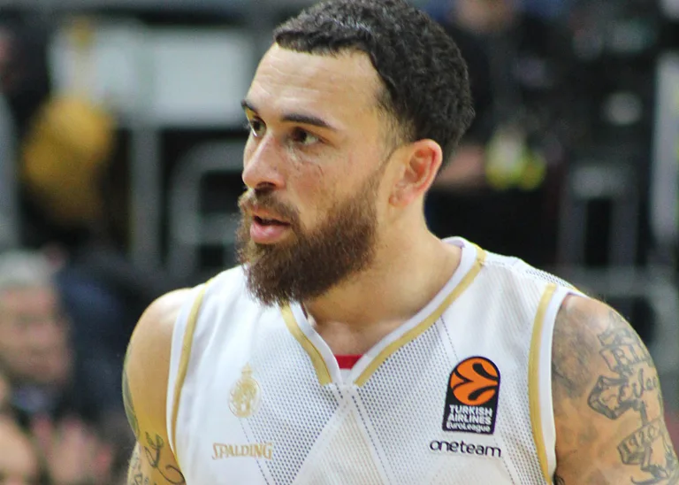 Μονακό – Μπαρτσελόνα: Ο Ολυμπιακός μαθαίνει σήμερα τον αντίπαλό του στα playoffs της EuroLeague – Πού θα δείτε το ματς