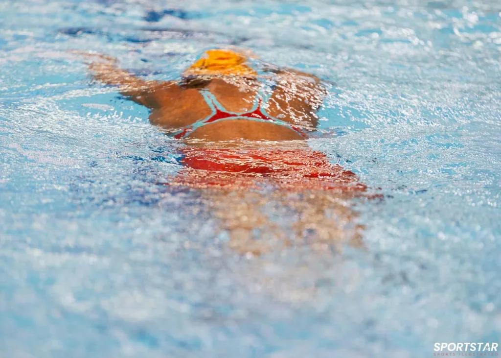 Άρτεμις Βασιλάκη: Πανελλήνιο ρεκόρ στο Acropolis Swim Open