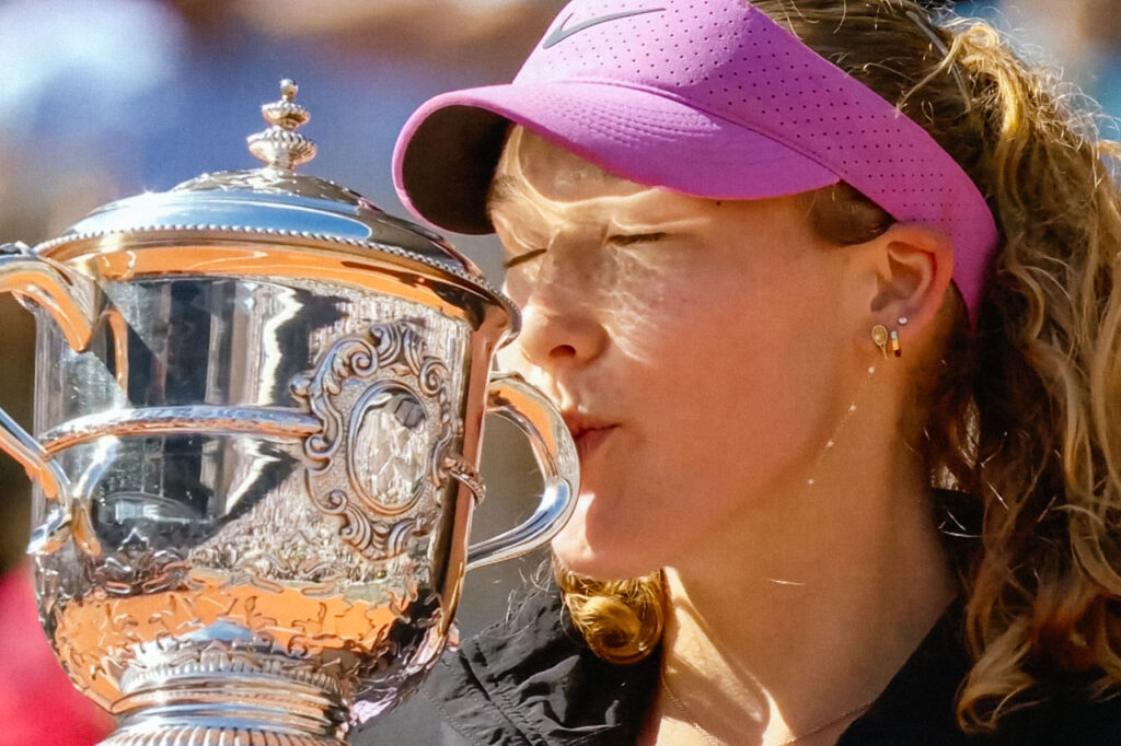 Αντρέεβα: Πρωταθλήτρια Roland Garros στα 19 της χρόνια