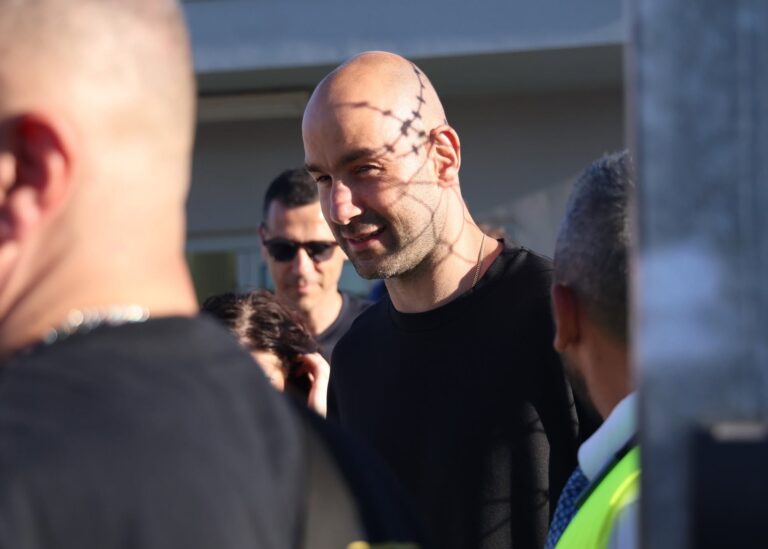 Χιλιάδες φίλοι του Άρη υποδέχθηκαν τον Βασίλη Σπανούλη: Η αρχή μιας νέας εποχής