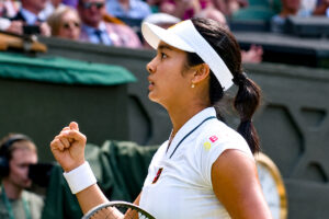 Wimbledon 2026: Η Εάλα σόκαρε τη Σβιόντεκ και έγραψε ιστορία