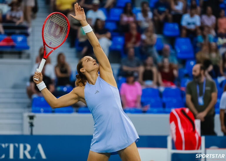 Σάκκαρη: Νικηφόρα πρεμιέρα στο Athens Open με 6-0, 7-6 επί της Κουντερμέτοβα
