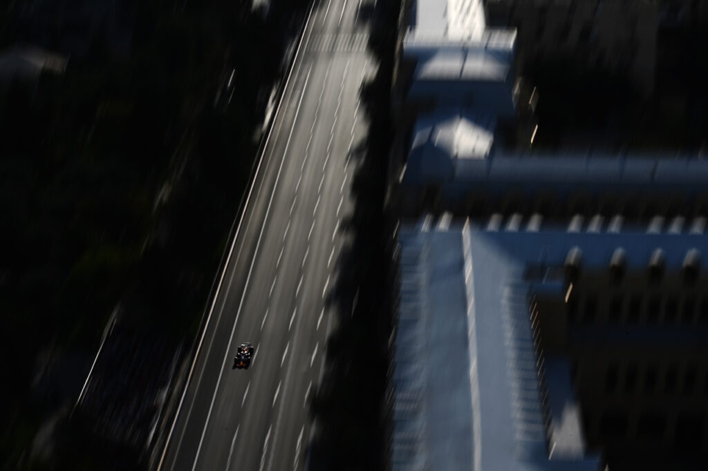 Formula 1, GP Αζερμπαϊτζάν 2026: Ο Ράσελ στην pole, από τη 16η θέση ο Αντονέλι
