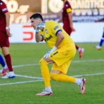 Ατρόμητος - ΑΕΛ 1-1: Ισοπαλία με δέκα παίκτες οι βυσσινί