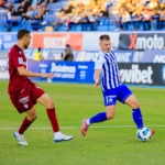 Ατρόμητος - ΑΕΛ 1-1: Ισοπαλία με δέκα παίκτες οι βυσσινί