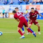Ατρόμητος - ΑΕΛ 1-1: Ισοπαλία με δέκα παίκτες οι βυσσινί