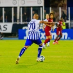 Ατρόμητος - ΑΕΛ 1-1: Ισοπαλία με δέκα παίκτες οι βυσσινί