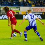 Ατρόμητος - ΑΕΛ 1-1: Ισοπαλία με δέκα παίκτες οι βυσσινί