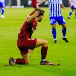 Ατρόμητος - ΑΕΛ 1-1: Ισοπαλία με δέκα παίκτες οι βυσσινί